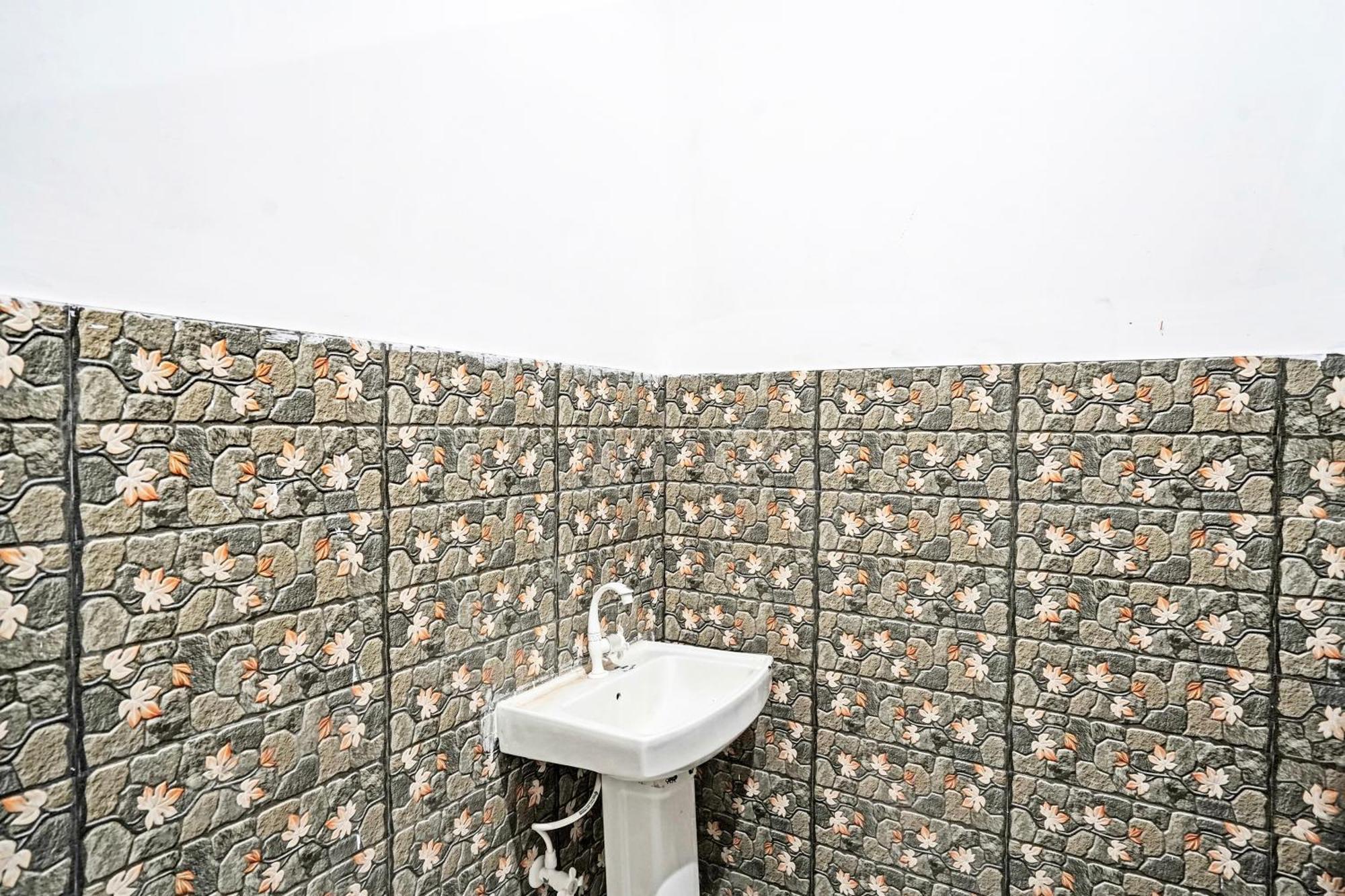 Hotel O Sparrow House Residency Bulandshahr Екстер'єр фото